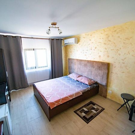 Casa Dumitrescu Hotel Navodari Bagian luar foto