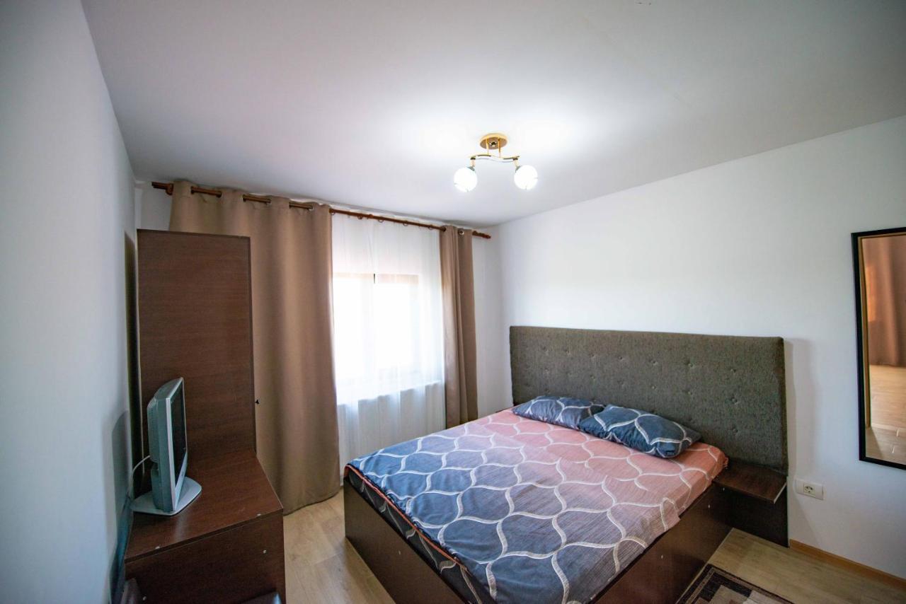 Casa Dumitrescu Hotel Navodari Bagian luar foto